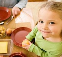 ?تشویق کودکان به مصرف صبحانه آنها را از ابتلا به بیماری های زیر محفوظ میدارد: